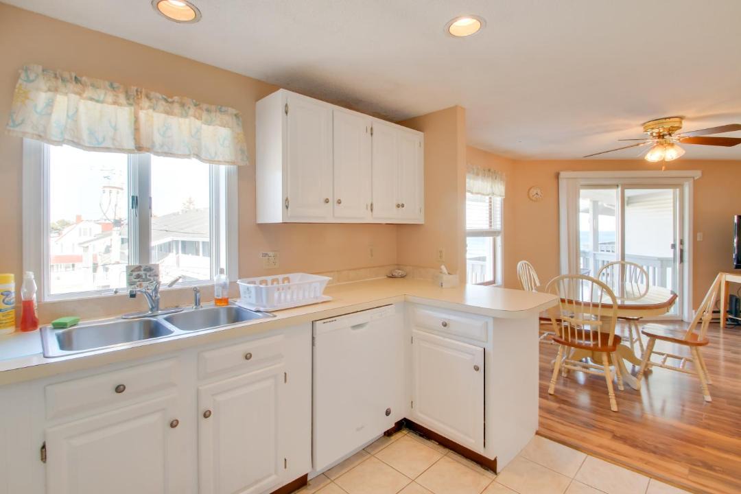 Photo of Kitchen in Ocean Park