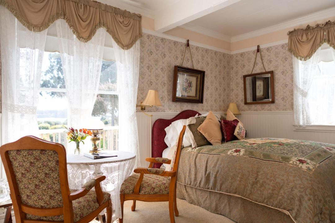 Photo of Bedroom in Mendocino