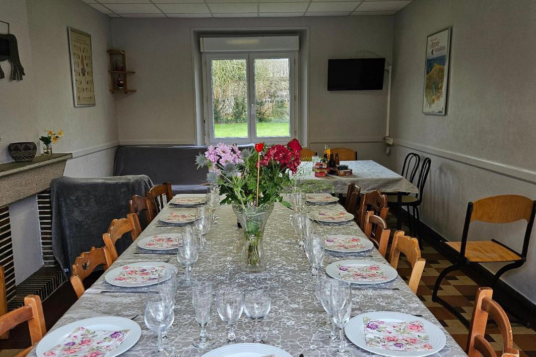 Photo of Others in Tribehou