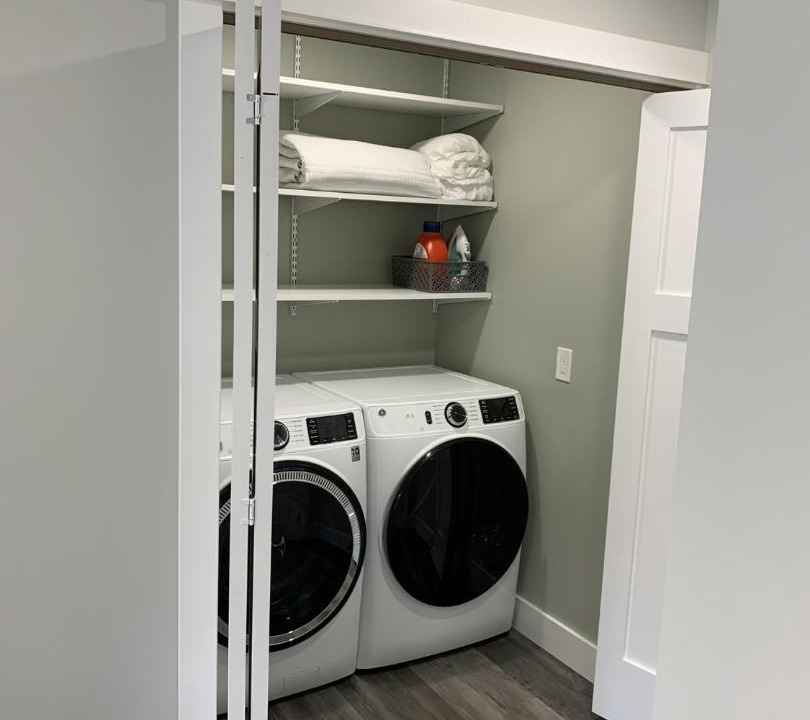 Photo of Others in Burdett