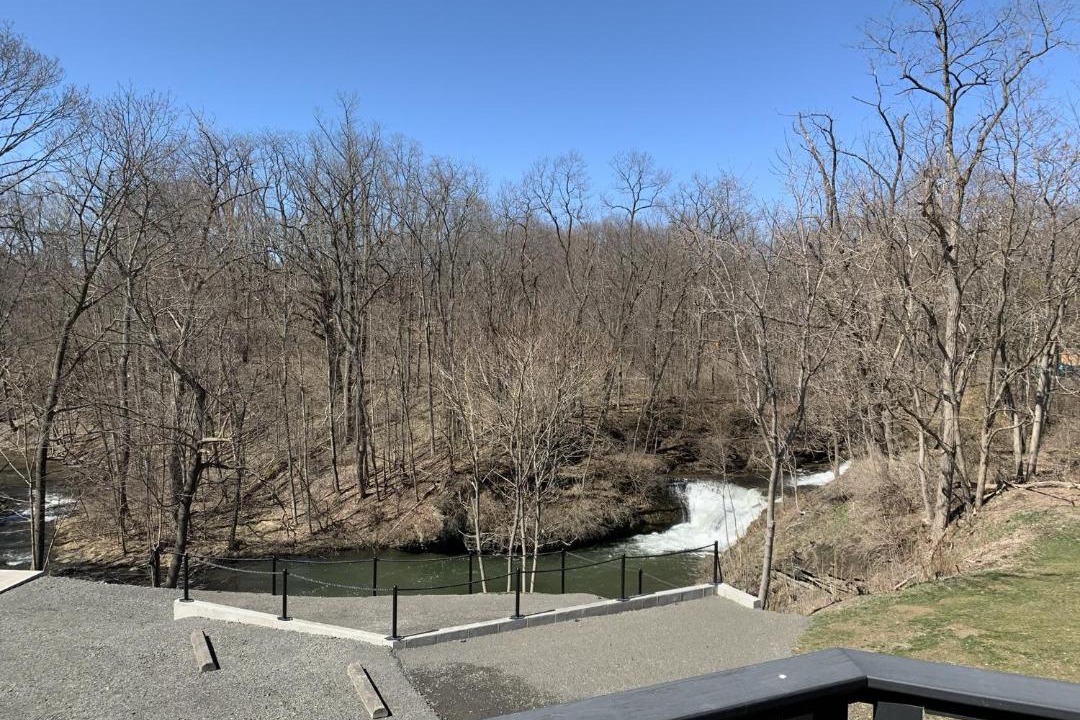 Photo of Others in Burdett