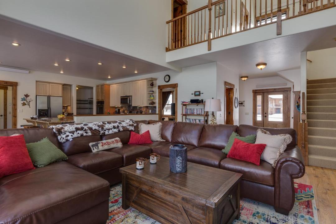 Photo of Others in Alpine Northwest