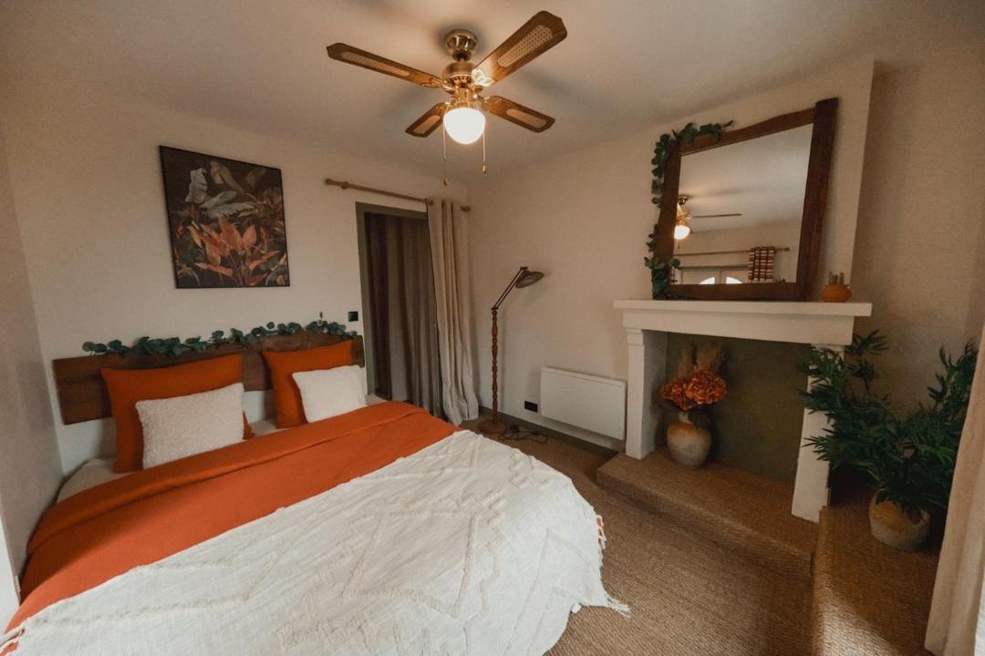 Photo of Bedroom in La Ferte-Bernard