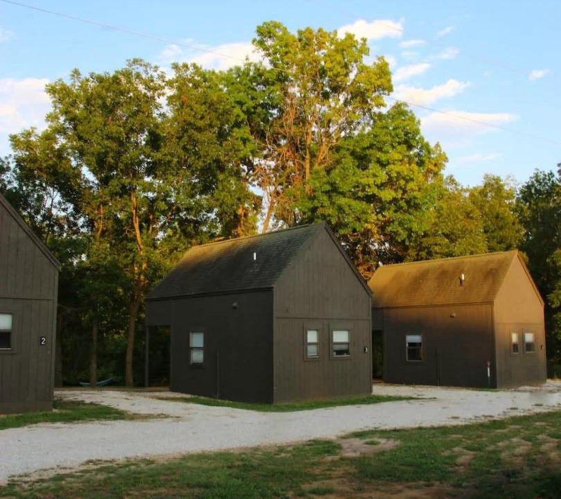 Photo of Buildings in Caplinger Mills