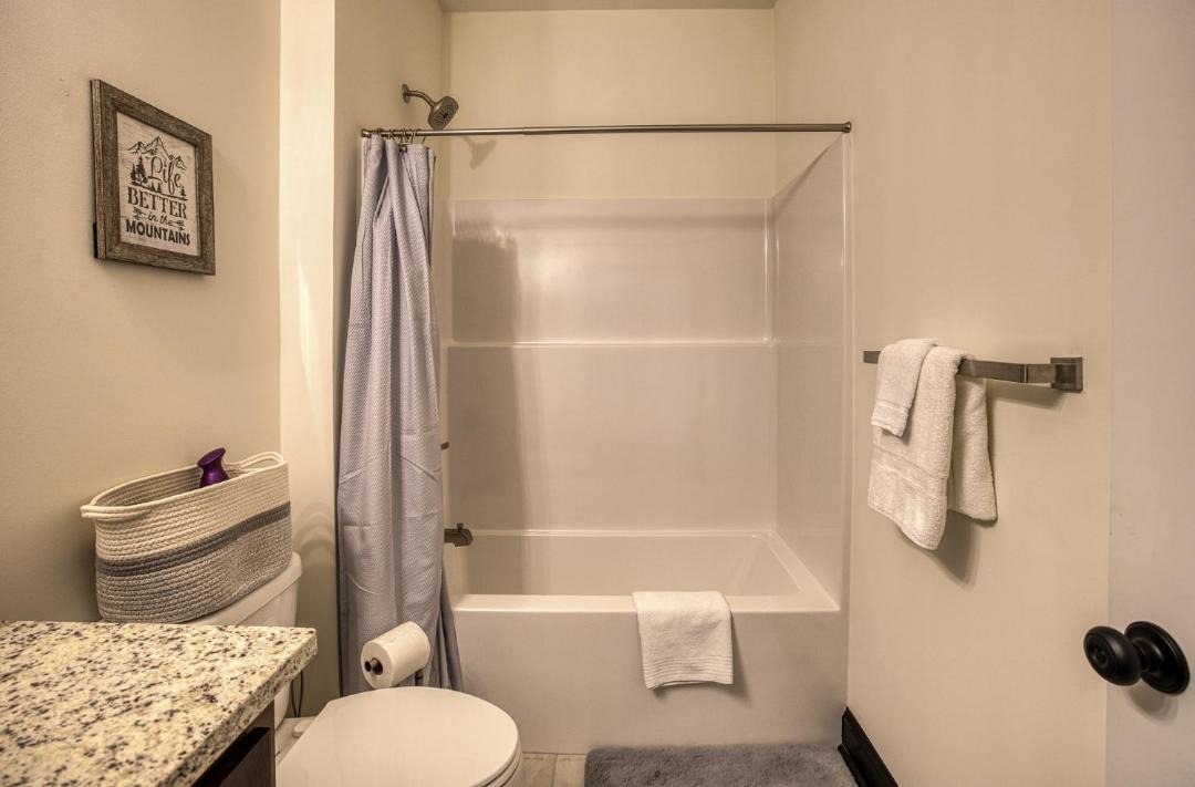 Photo of Bathroom in Talking Rock