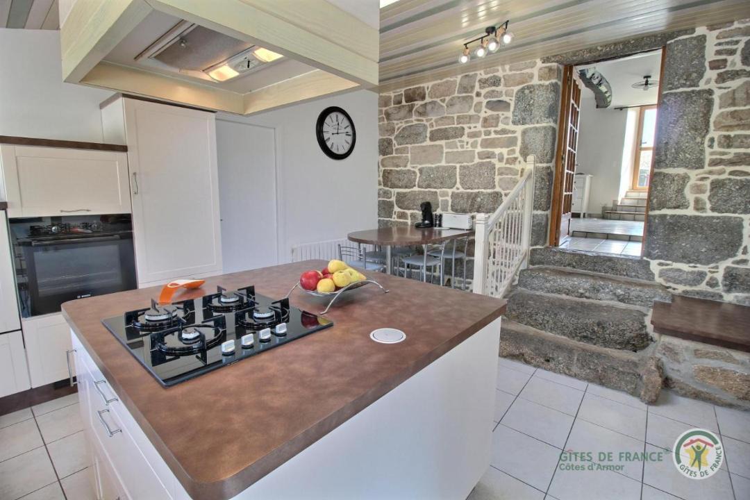 Photo of Others in Kerien