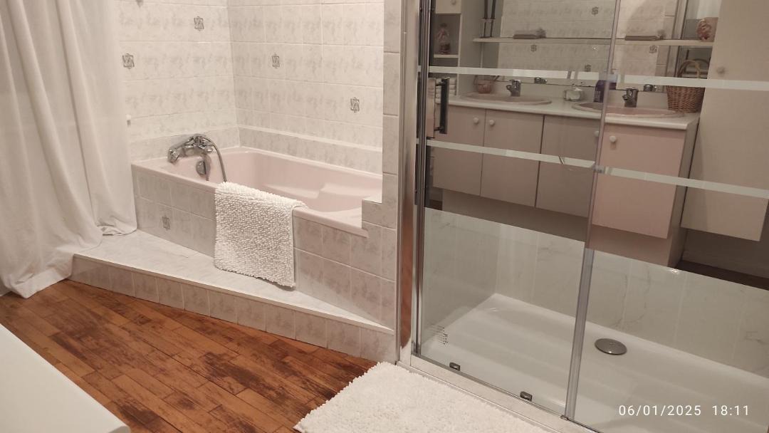 Photo of Bathroom in Longeville-en-Barrois