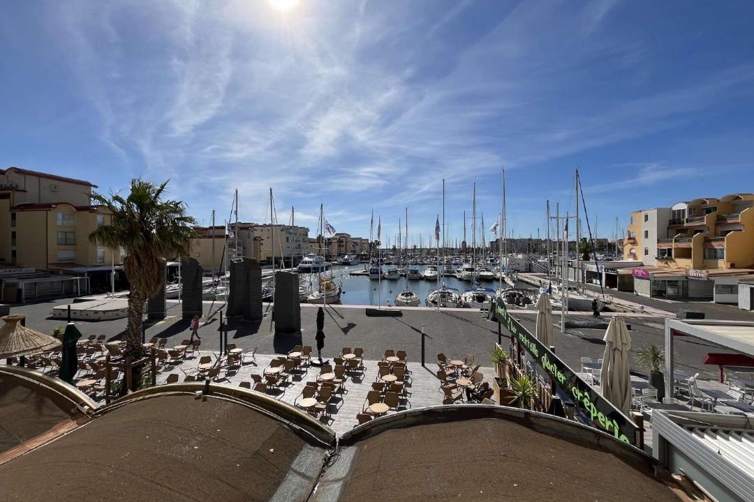 Photo of Others in Port Rive Gauche