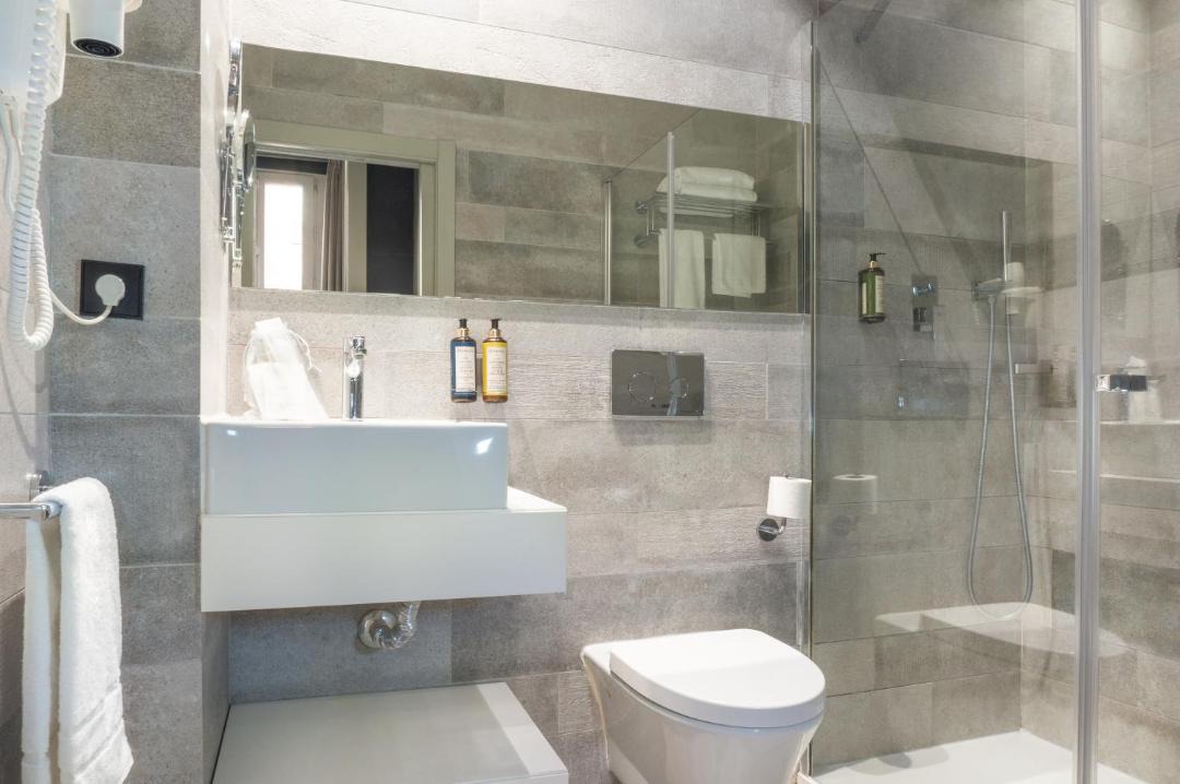 Photo of Bathroom in La Seu