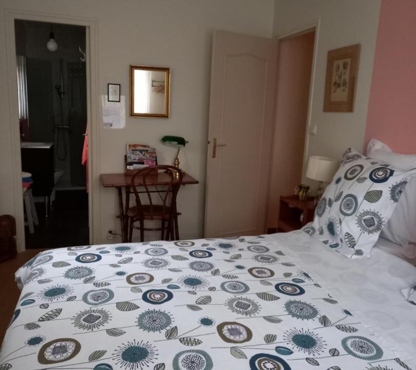 Photo of Bedroom in Mignaloux-Beauvoir