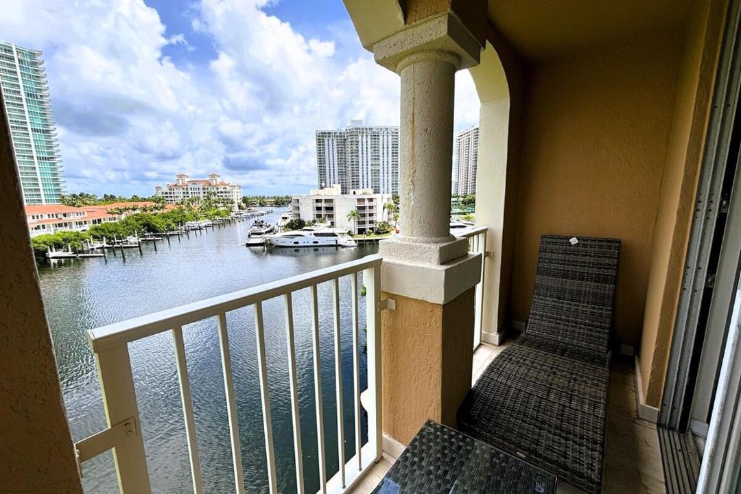 Photo of Patio Balcony in Aventura