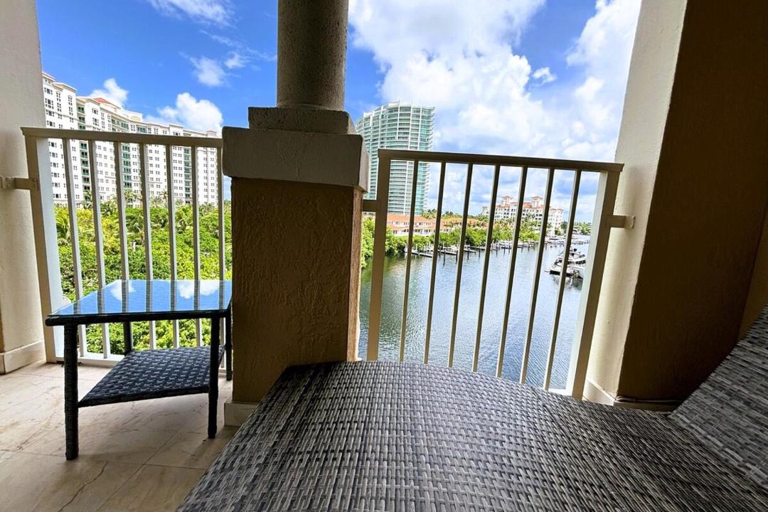 Photo of Patio Balcony in Aventura