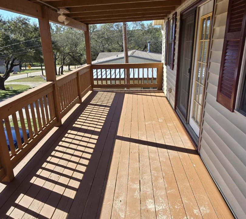 Photo of Patio Balcony in Canyon Lake