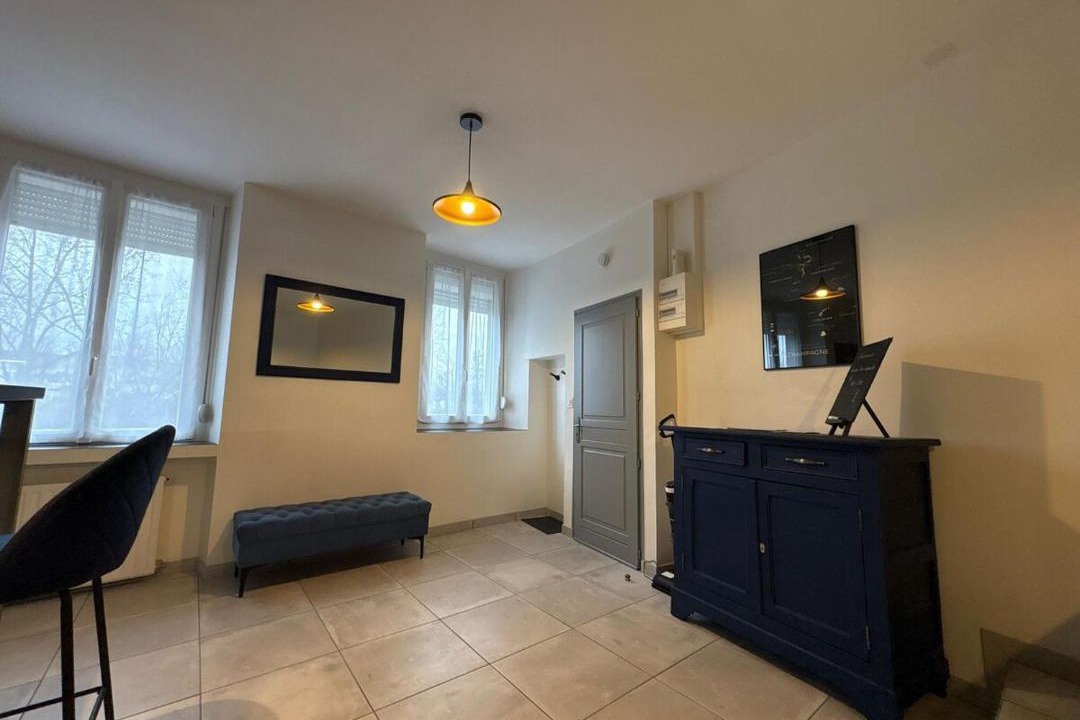 Photo of Others in Magenta