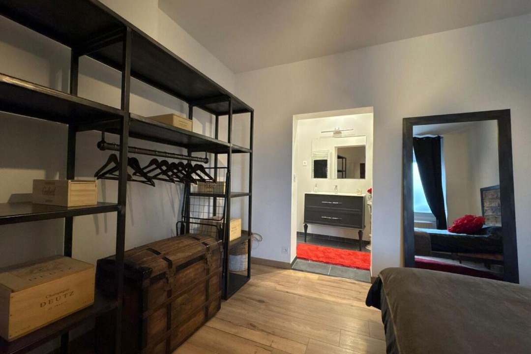 Photo of Others in Magenta