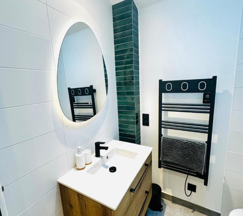 Photo of Bathroom in Cholet