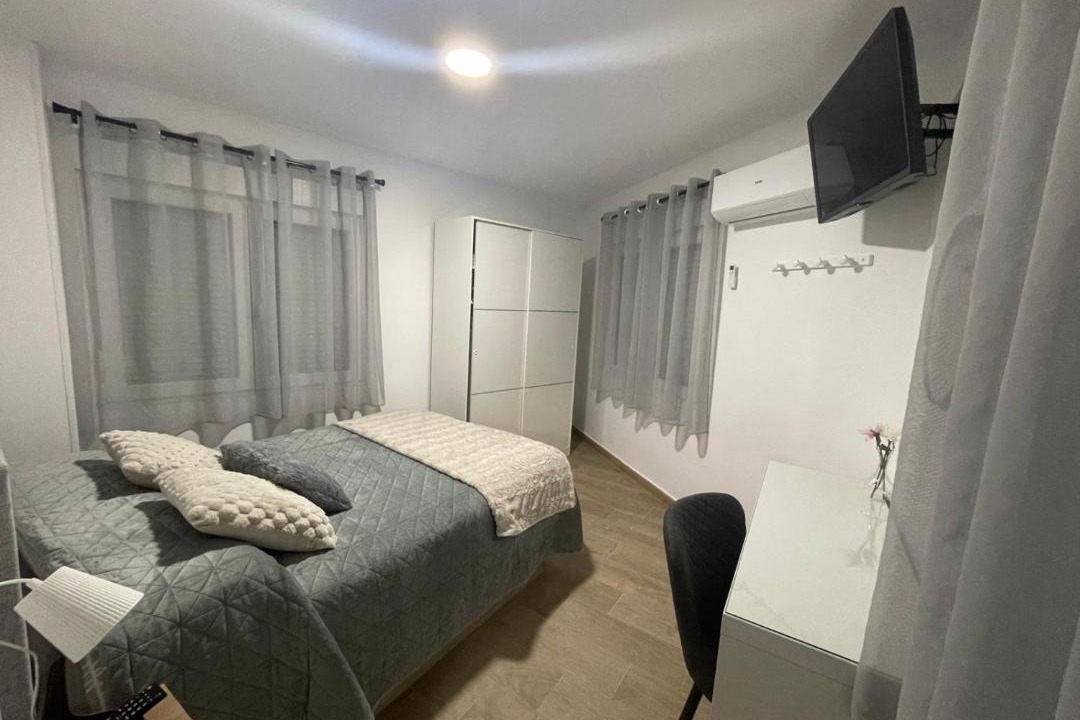 Photo of Bedroom in Carboneras de Guadazaon