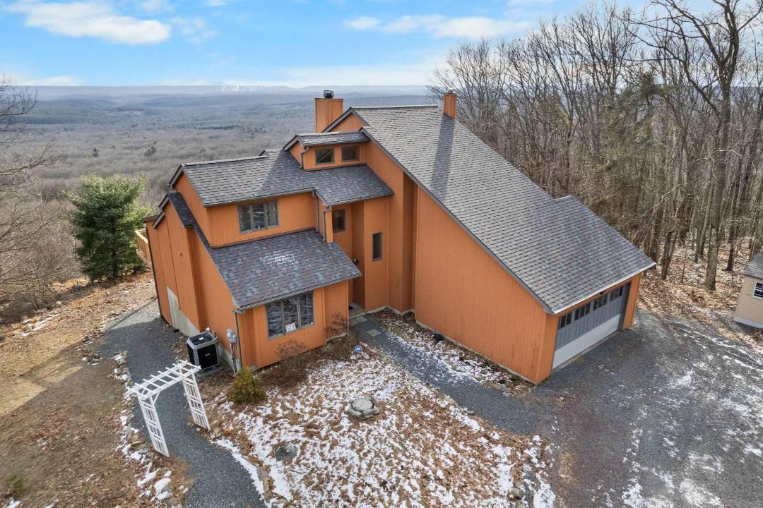 Photo of Others in Jonas