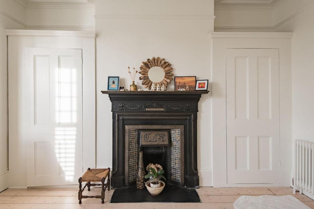 Photo of Others in Deal