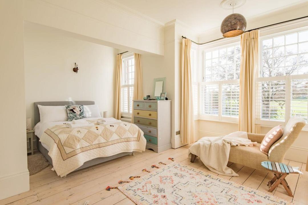 Photo of Bedroom in Deal