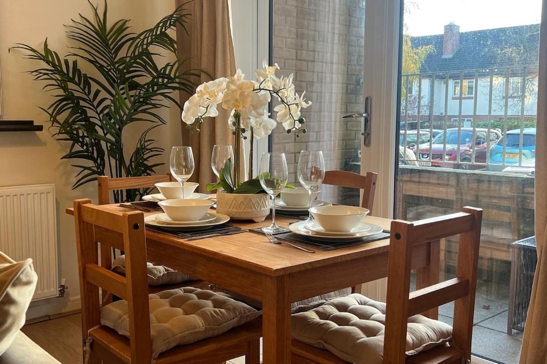 Photo of Others in Horley