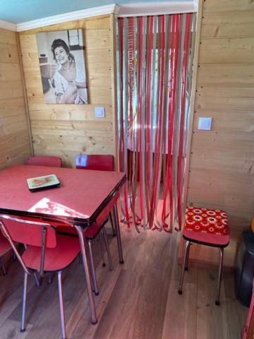 Photo of Others in Villerserine