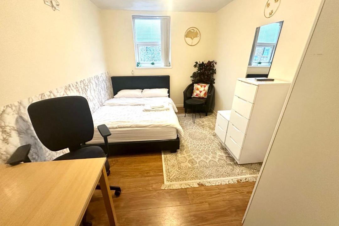 Photo of Bedroom in Rusholme