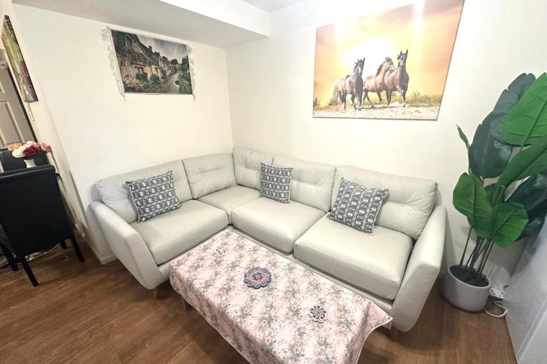 Photo of Livingroom in Rusholme