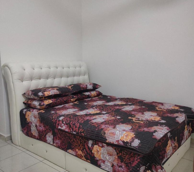 Photo of Bedroom in Kampung Gial