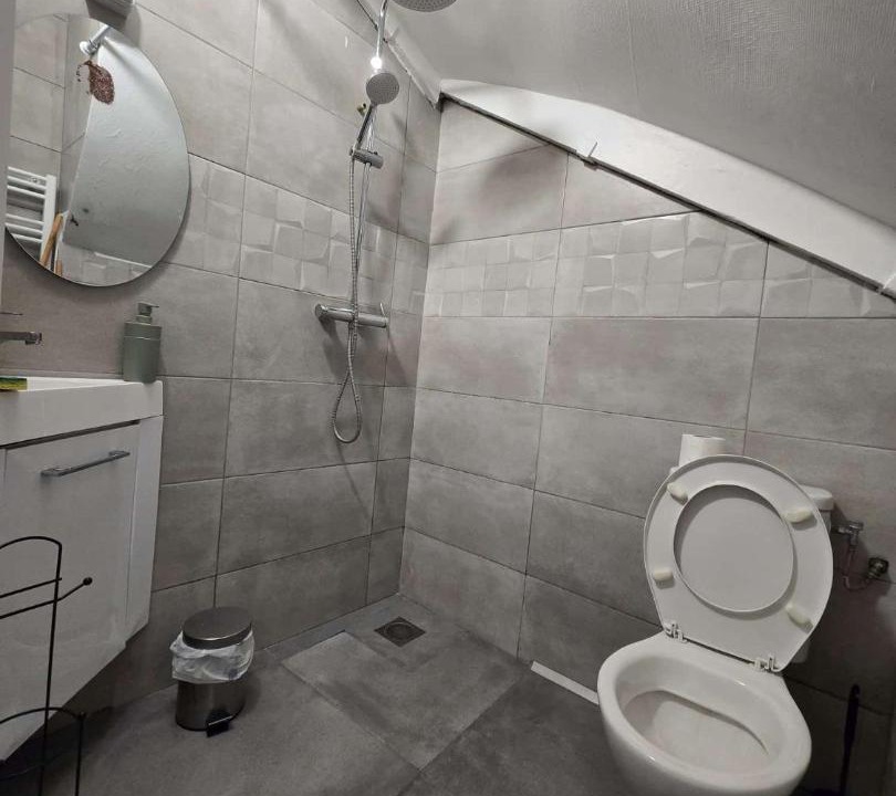 Photo of Bathroom in Meulan-en-Yvelines