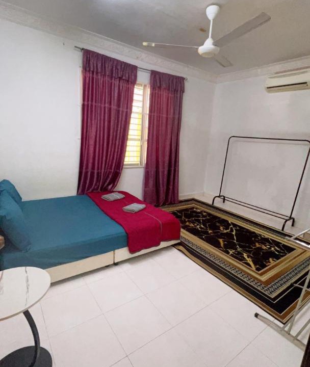 Photo of Bedroom in Kampung Kedawang