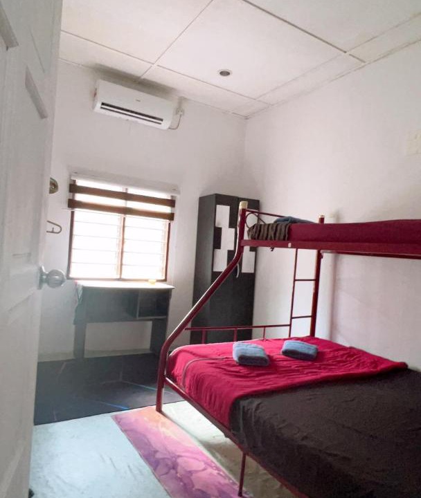 Photo of Bedroom in Kampung Kedawang