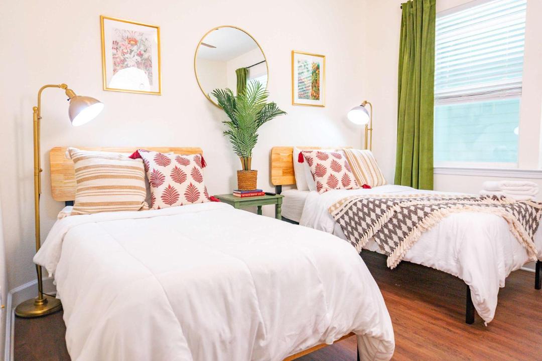 Photo of Bedroom in Pleasant Street