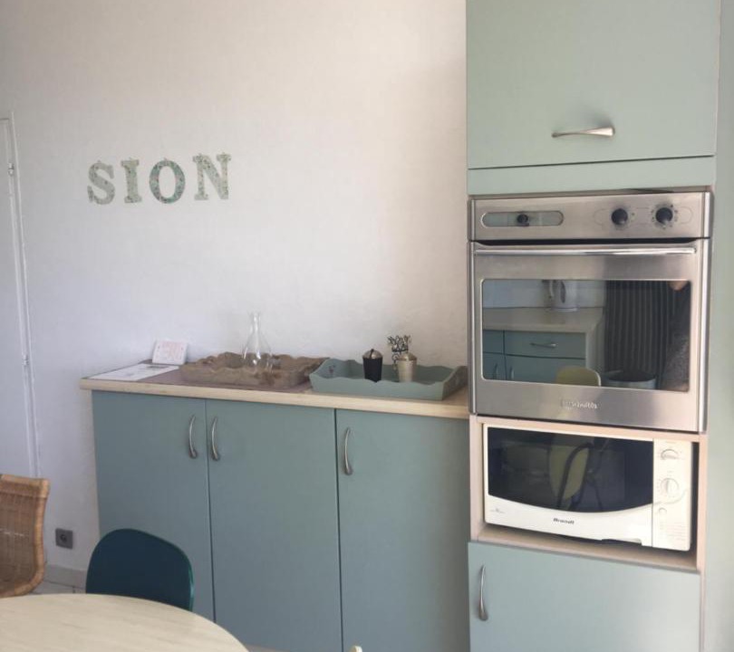 Photo of Kitchen in Saxon-Sion