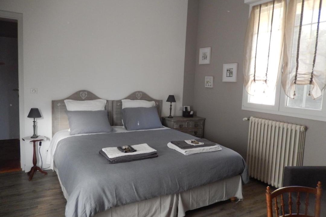 Photo of Bedroom in Cenac