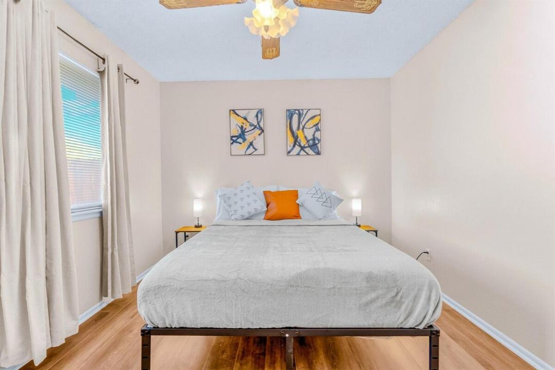 Photo of Bedroom in Woodstone