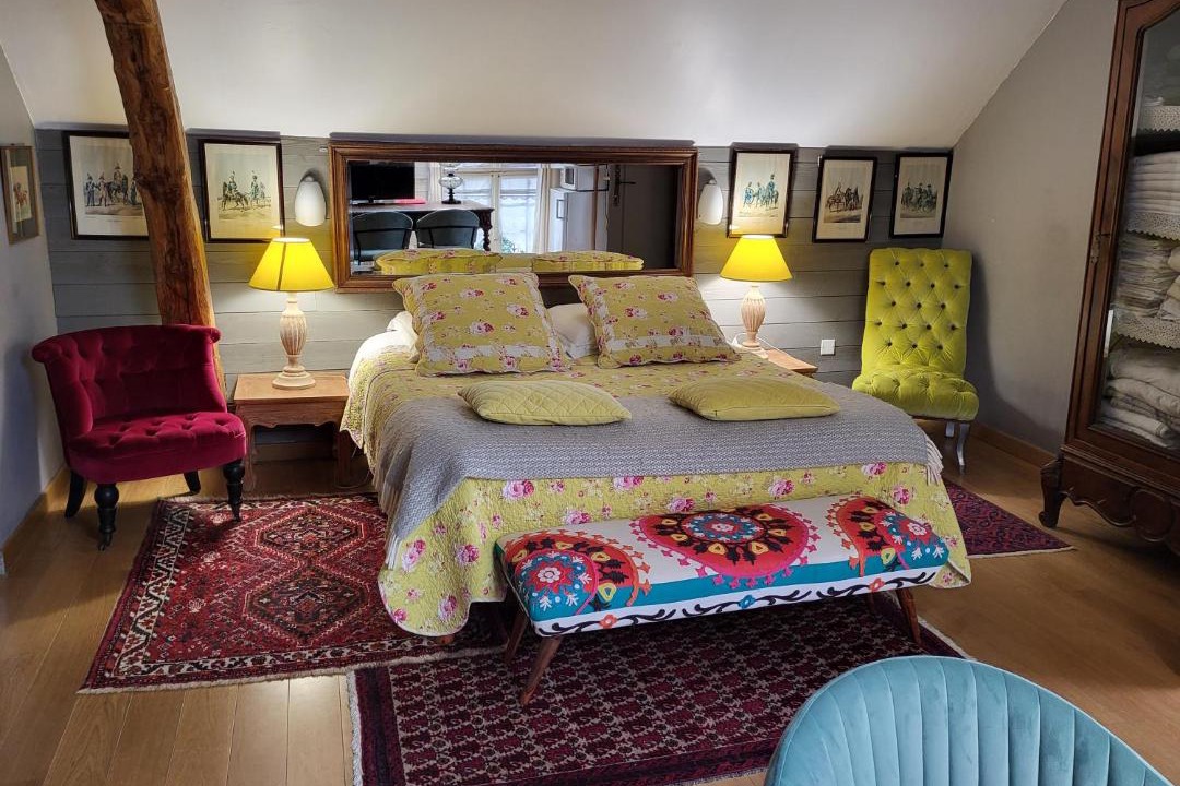 Photo of Bedroom in Ury