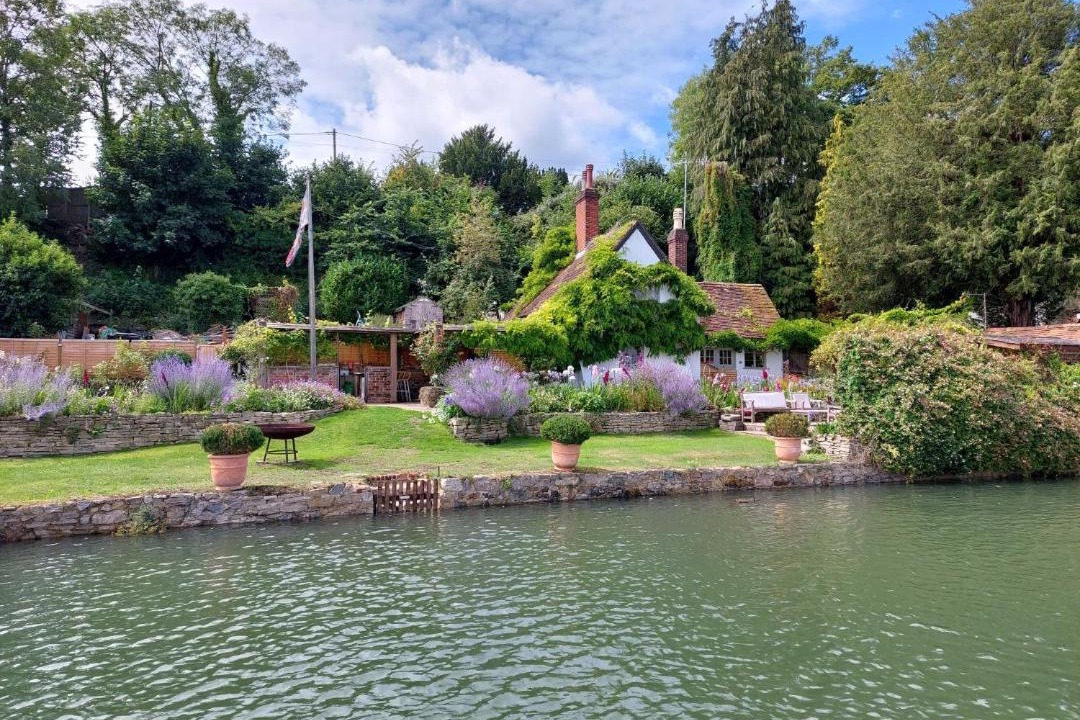 Photo of Others in Bursledon