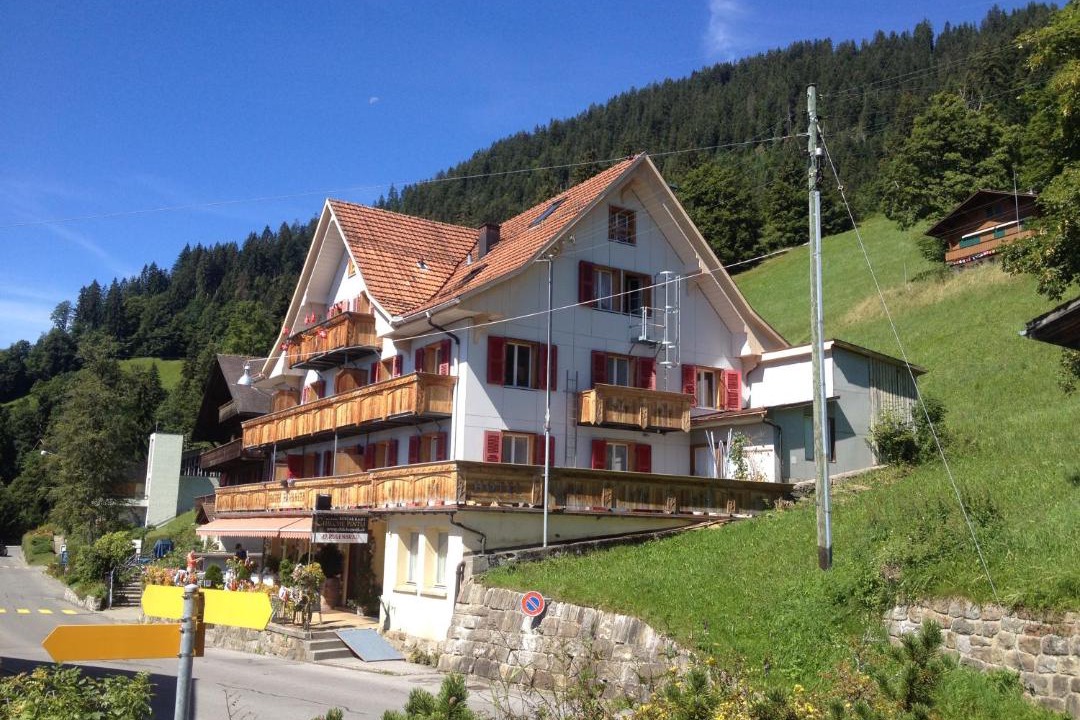 Photo of Others in Sundlauenen