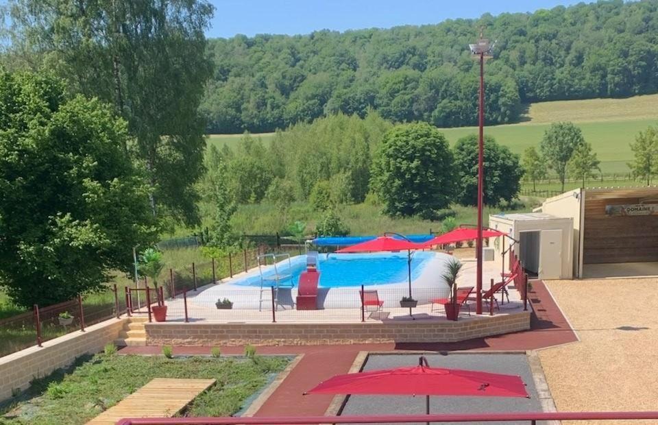 Photo of Others in Yoncq