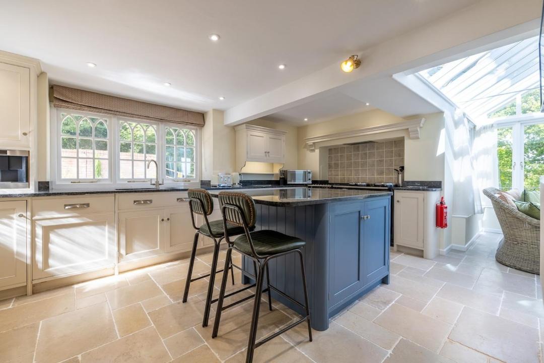Photo of Kitchen in Woolverstone