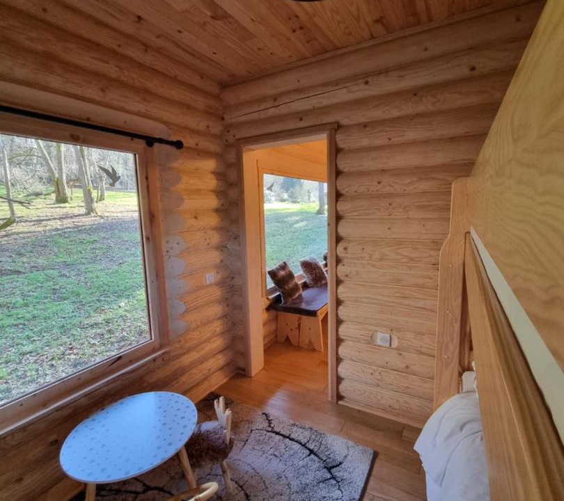 Photo of Others in Le Vigen