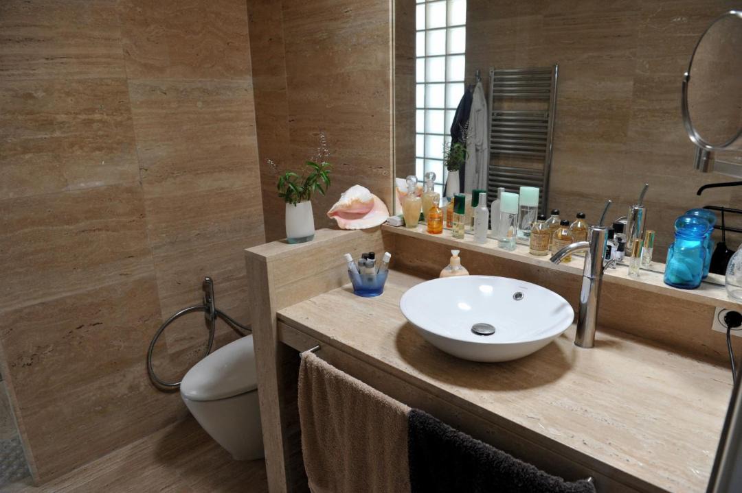 Photo of Bathroom in Pals