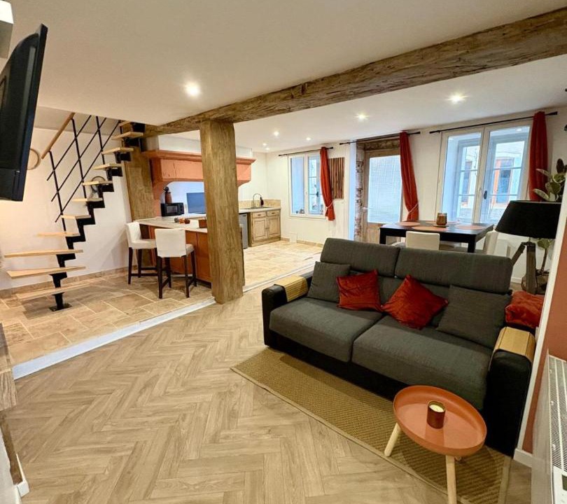 Photo of Livingroom in Pesmes