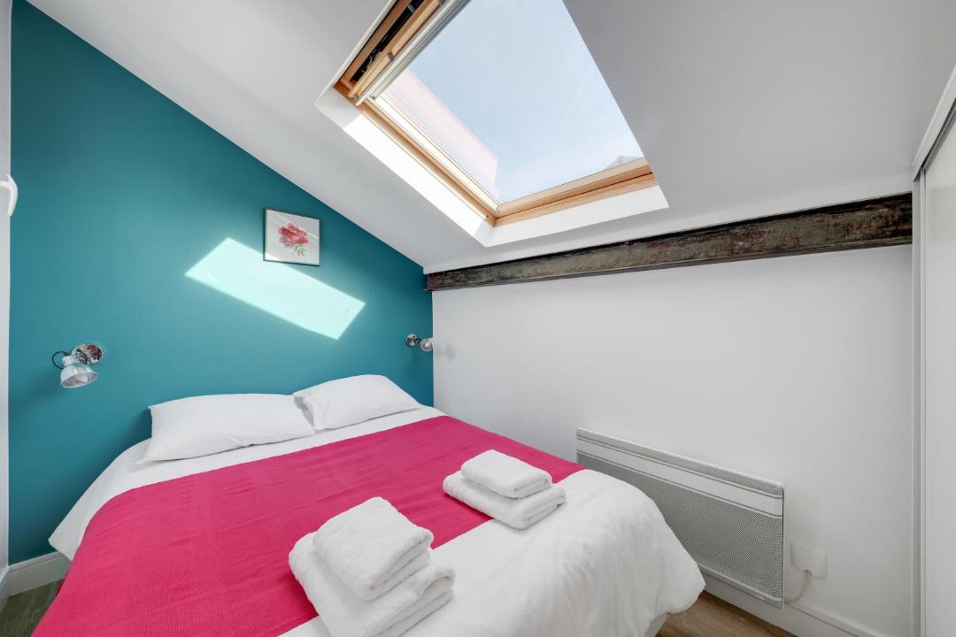 Photo of Bedroom in Arts-et-Metiers