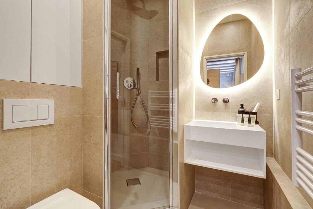 Photo of Bathroom in Arts-et-Metiers
