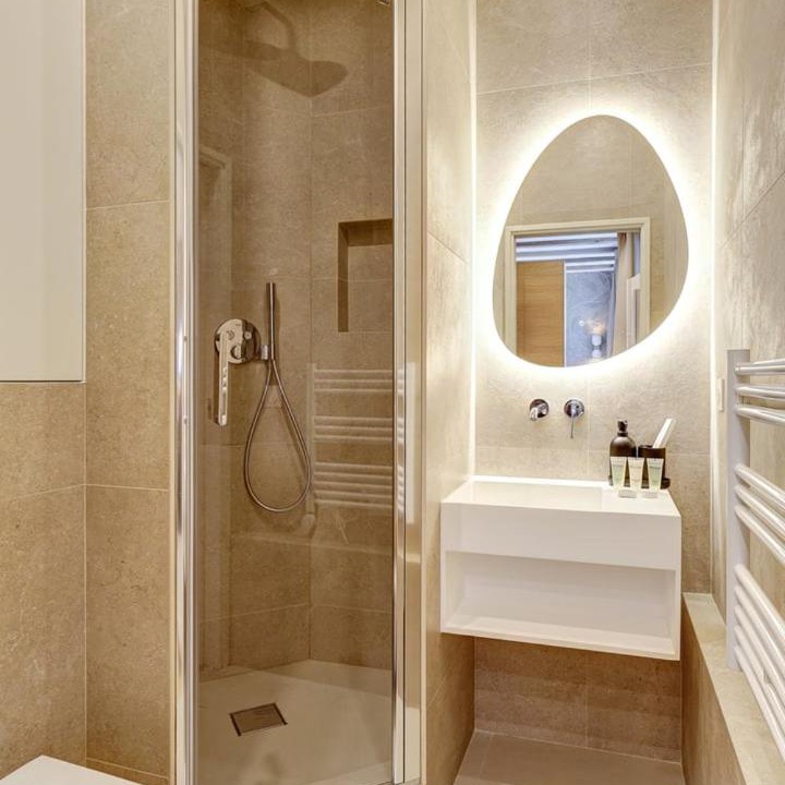 Photo of Bathroom in Arts-et-Metiers