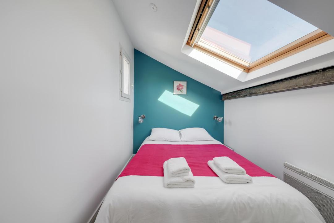 Photo of Bedroom in Arts-et-Metiers
