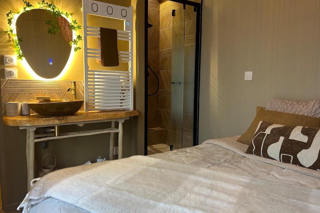 Photo of Others in Macon