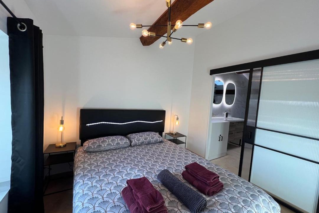 Photo of Bedroom in La Demi - Lune